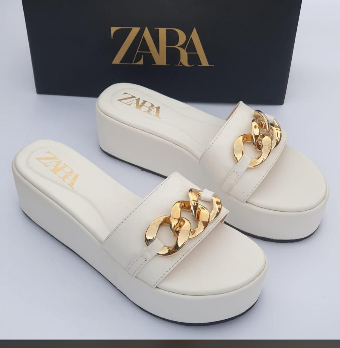 ZARA BASIC WEDGES